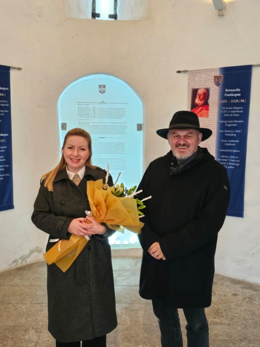 WhatsApp Image 2025-11-21 at 16.04.48